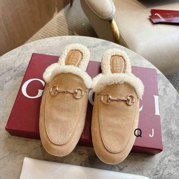 Picture of Gucci Shoes _SKUGuccisz35-40J11036275